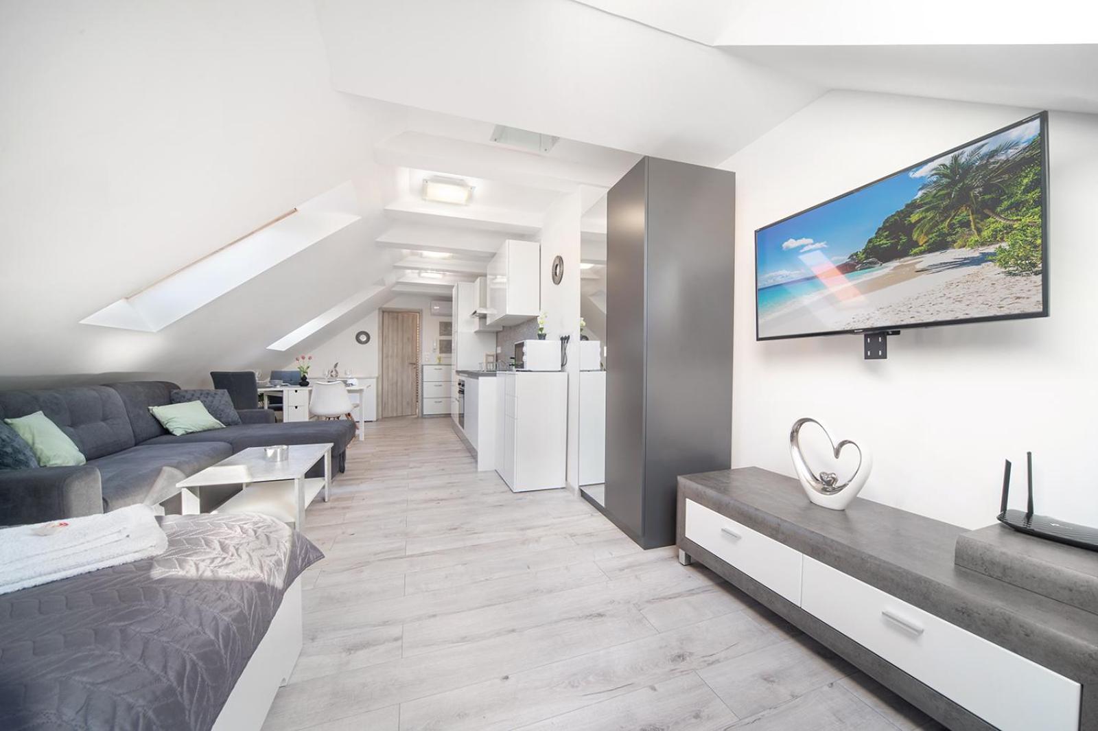 Agoston Apartman 1-2 - Lora,Marci Pecs Bagian luar foto
